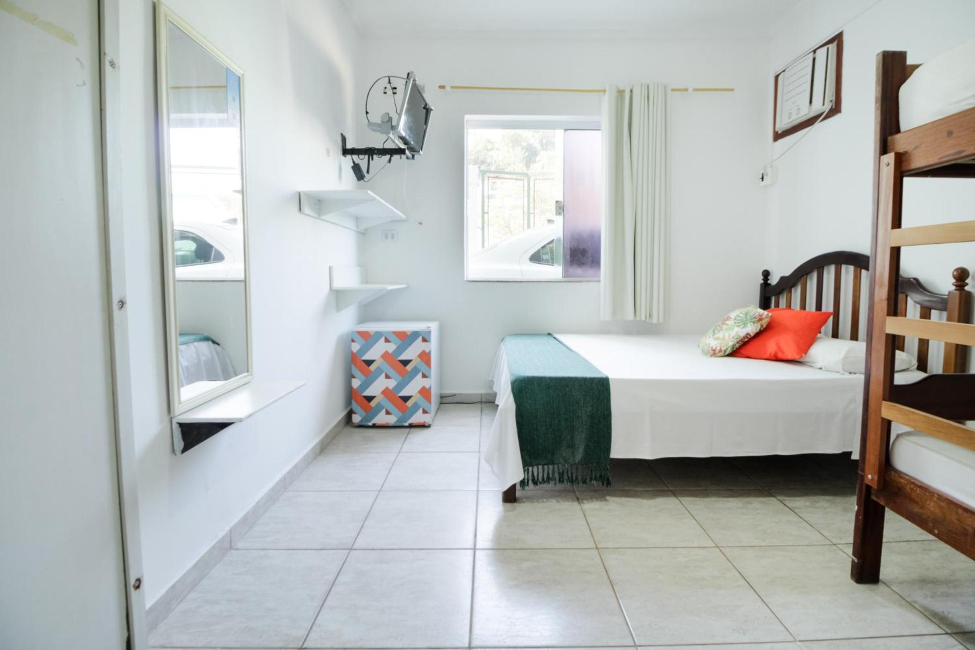 Velinn Pousada Entre Praias Ubatuba Room photo