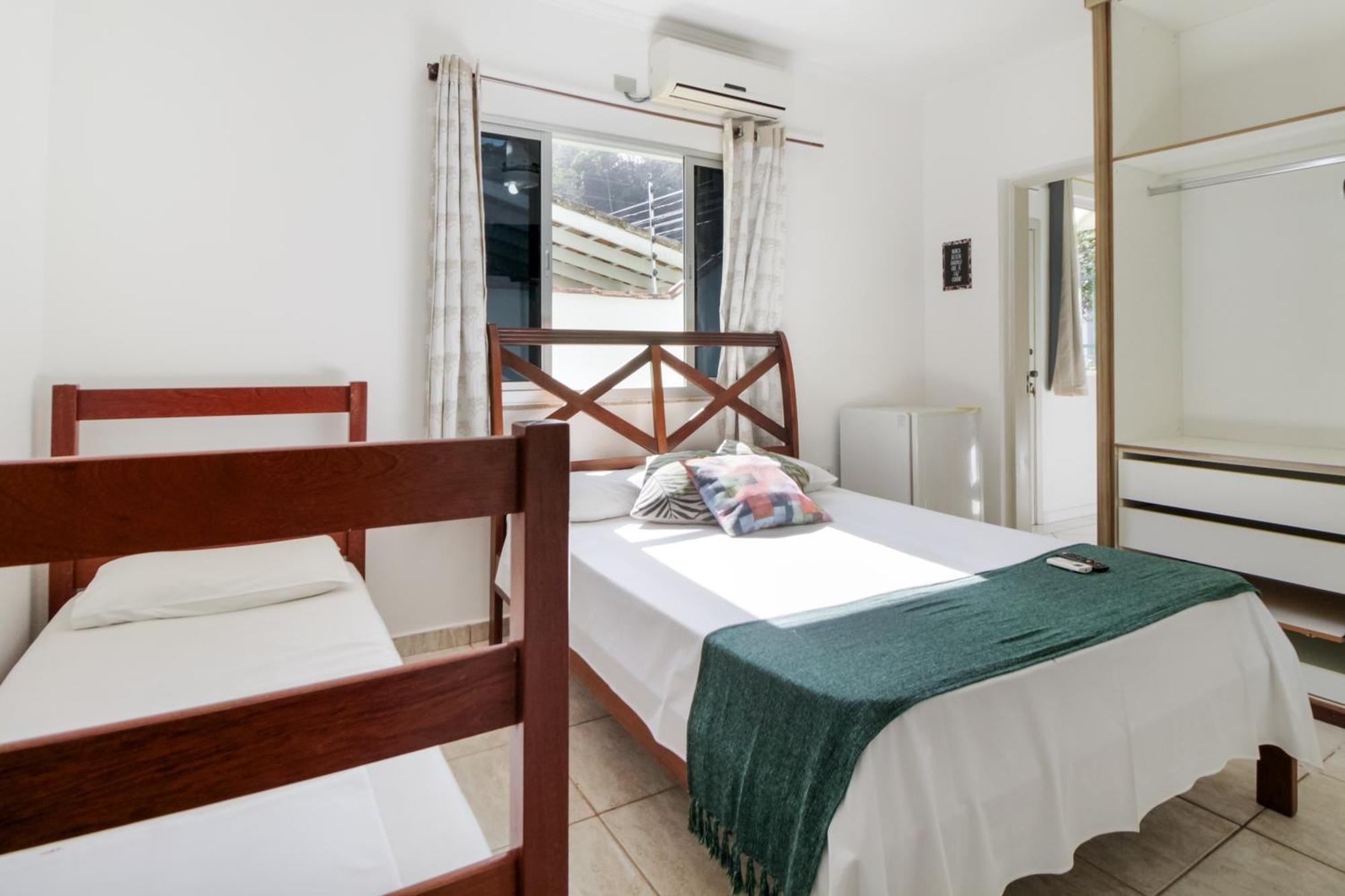 Velinn Pousada Entre Praias Ubatuba Room photo
