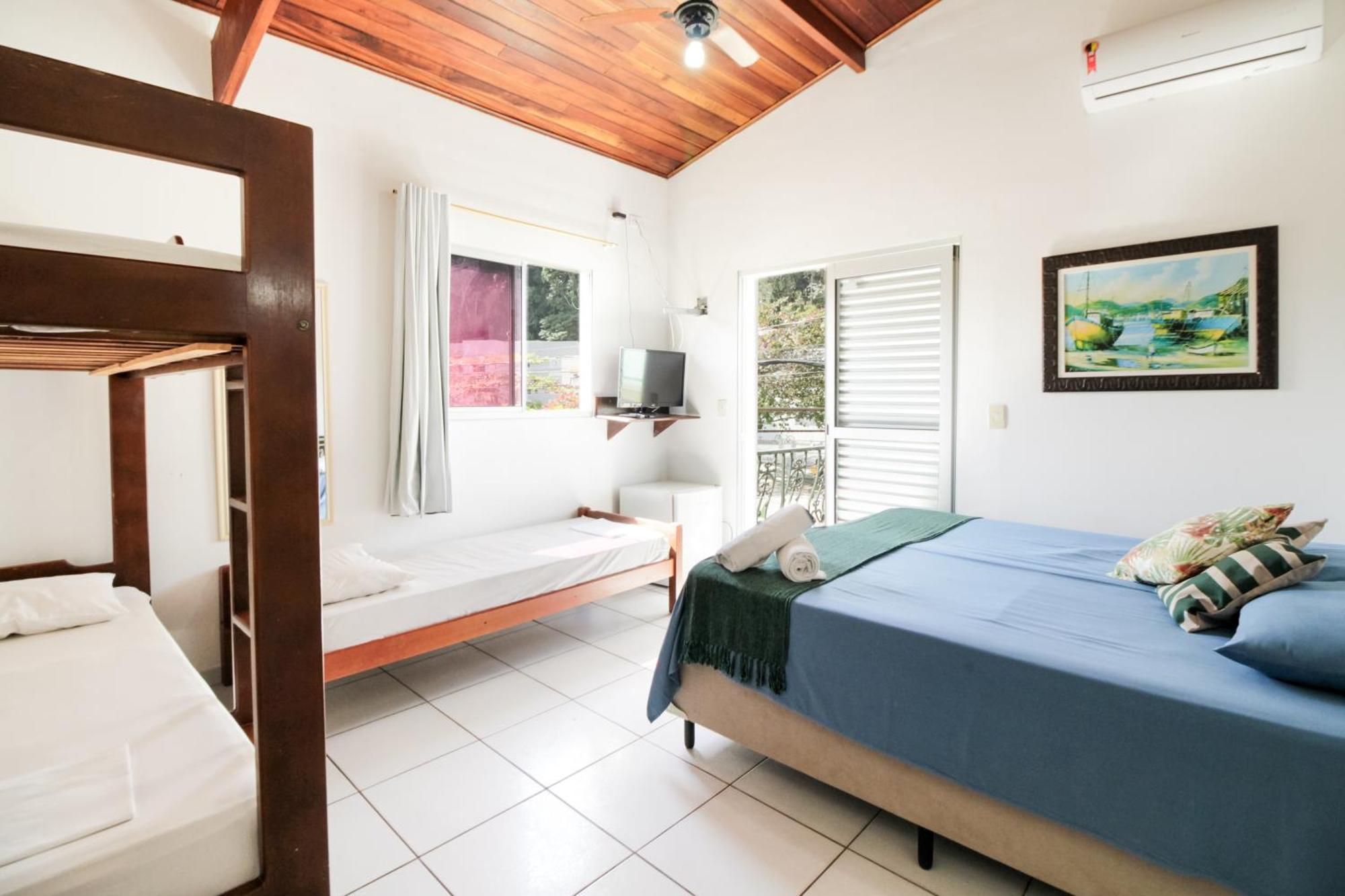 Velinn Pousada Entre Praias Ubatuba Room photo
