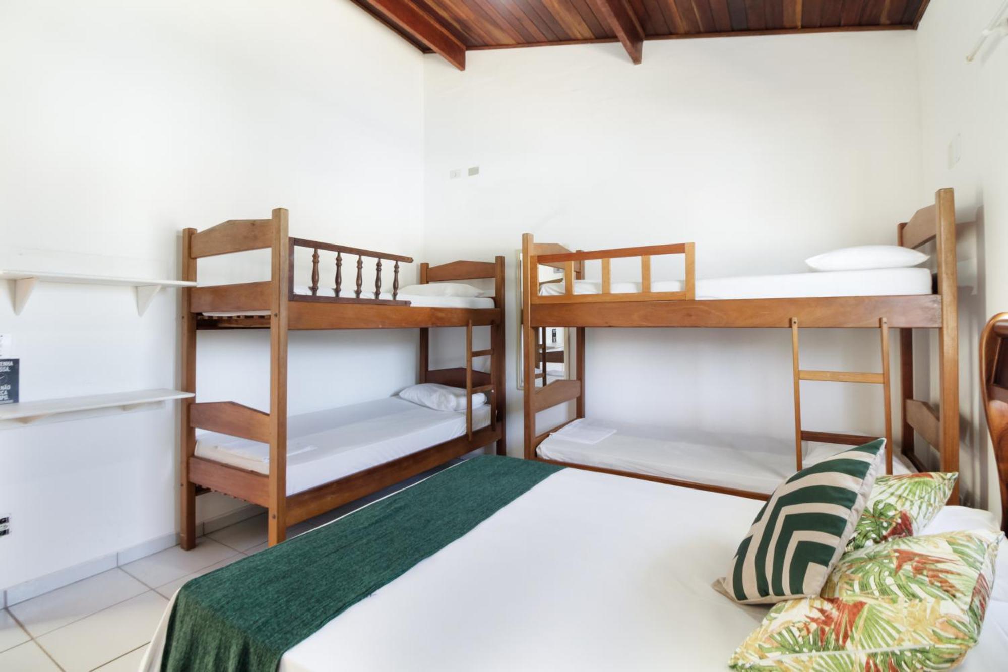 Velinn Pousada Entre Praias Ubatuba Room photo