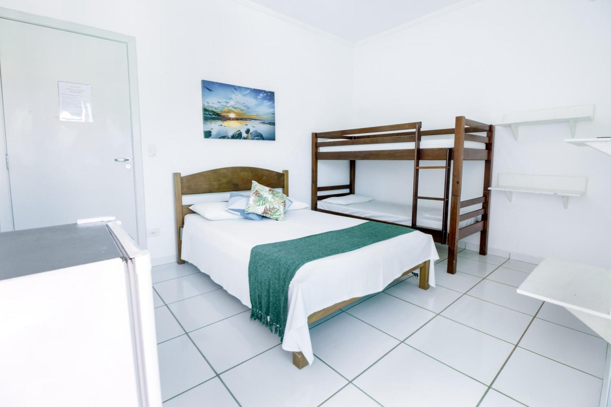 Velinn Pousada Entre Praias Ubatuba Room photo